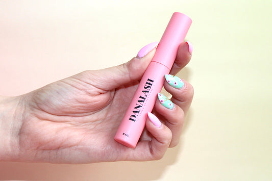 ¿ Cómo funciona el sérum de pestañas de Danalash ?